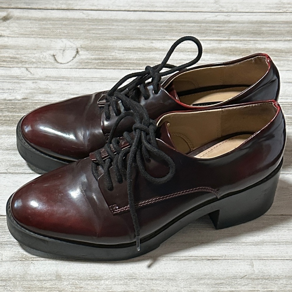 Zara Women's Burgundy Patent Loafers